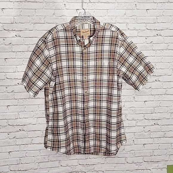 Woolrich, Men's Plaid Short-sleeved Button-down Shirt, Size Large - Picture 1 of 6
